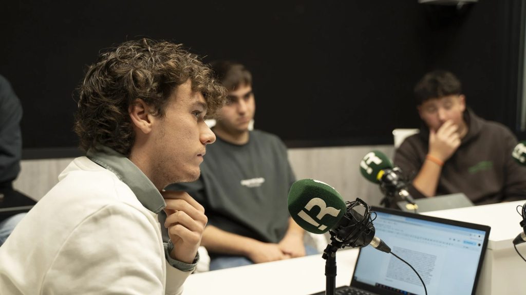 ¿Cuánto gana un comentarista deportivo en España?